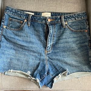 Universal thread denim cut off shorts. Size 12/31R. Used in excellent condition.